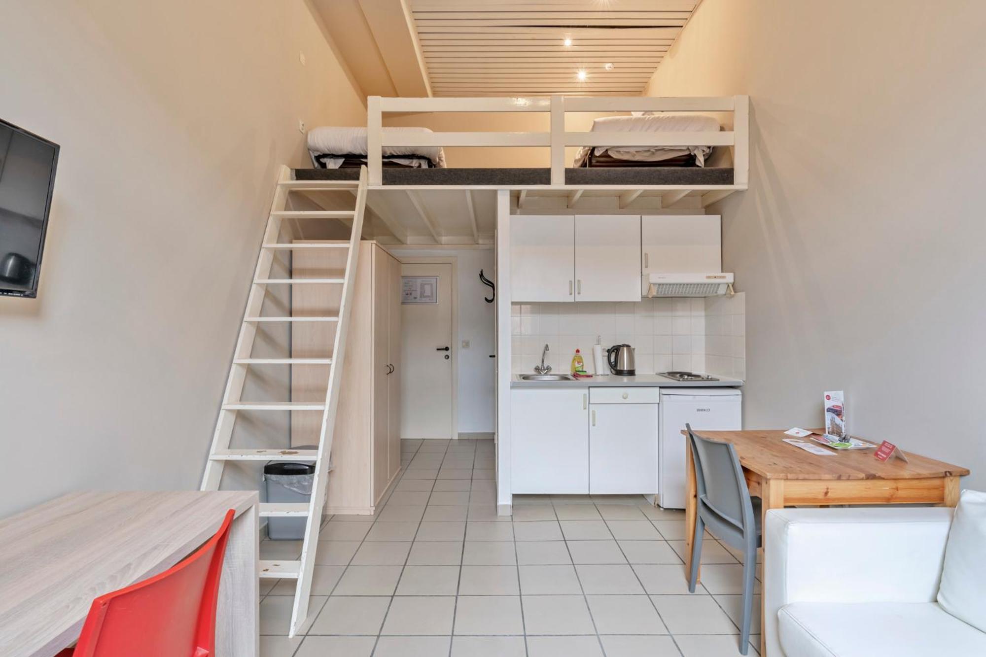 Budget Flats Льовен Екстериор снимка