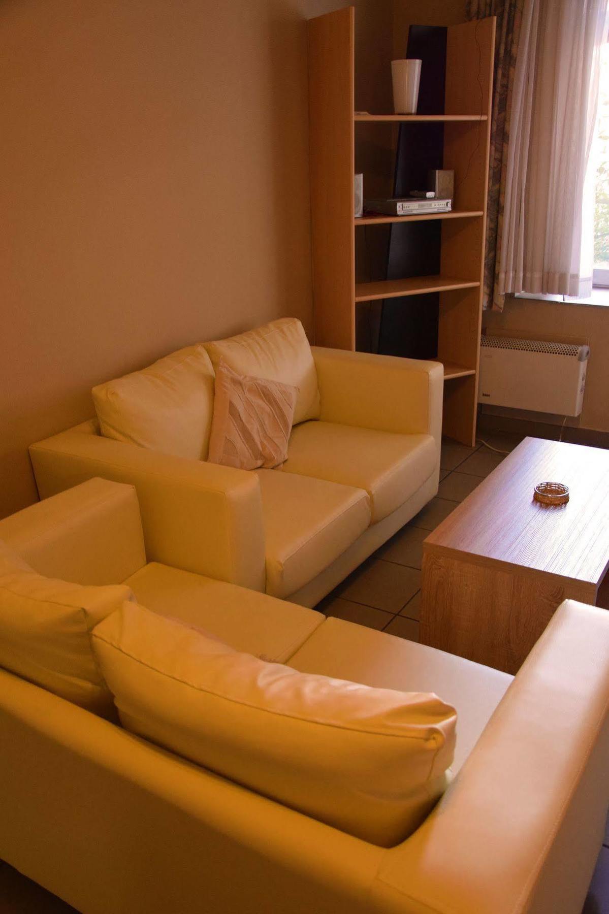 Budget Flats Льовен Екстериор снимка