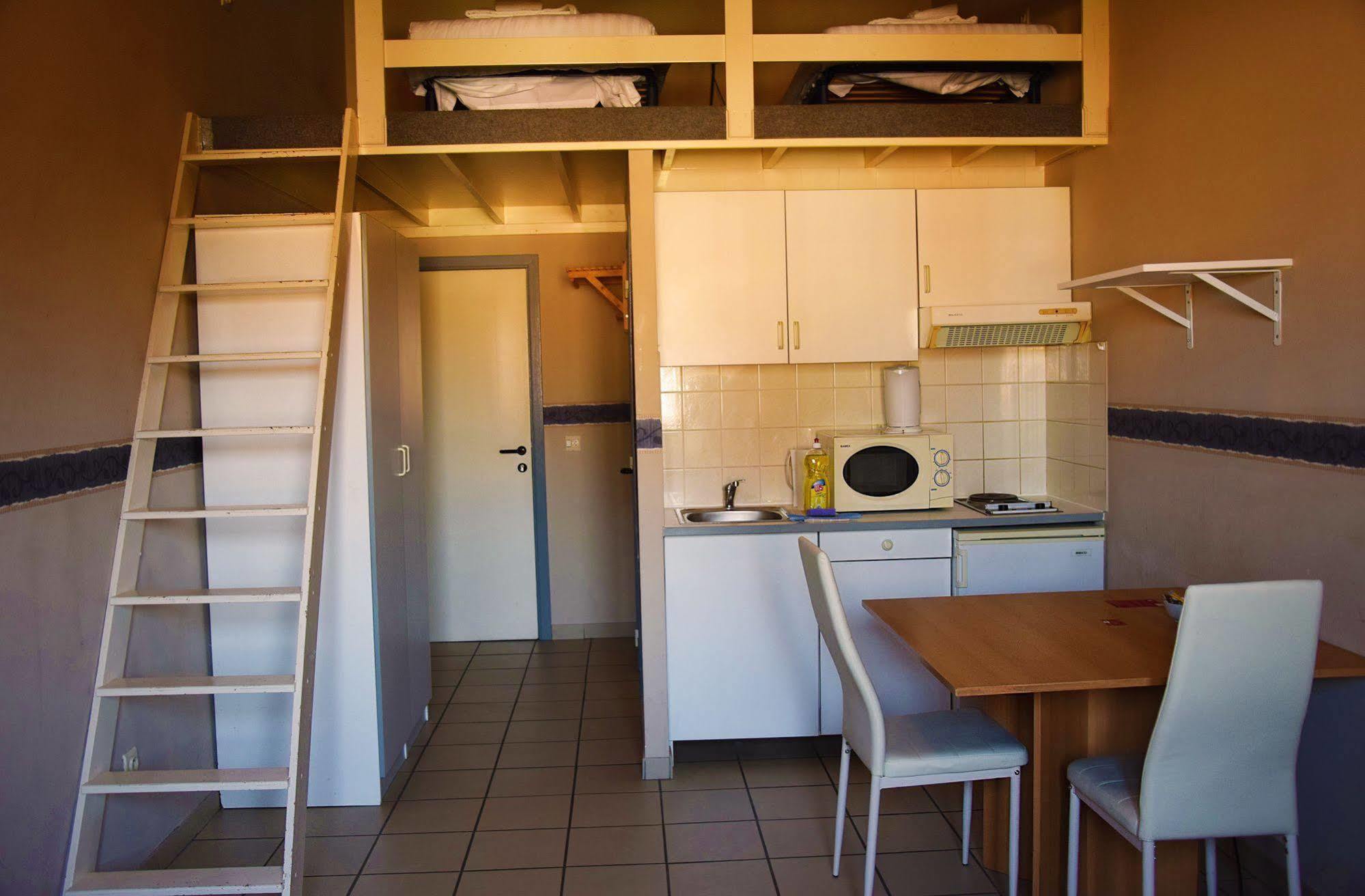 Budget Flats Льовен Екстериор снимка